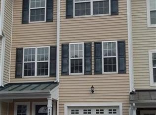 8827 Thornton Town Pl, Raleigh, NC 27616