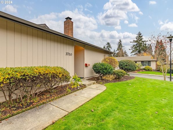 3710 NE 45th St, Vancouver, WA 98661