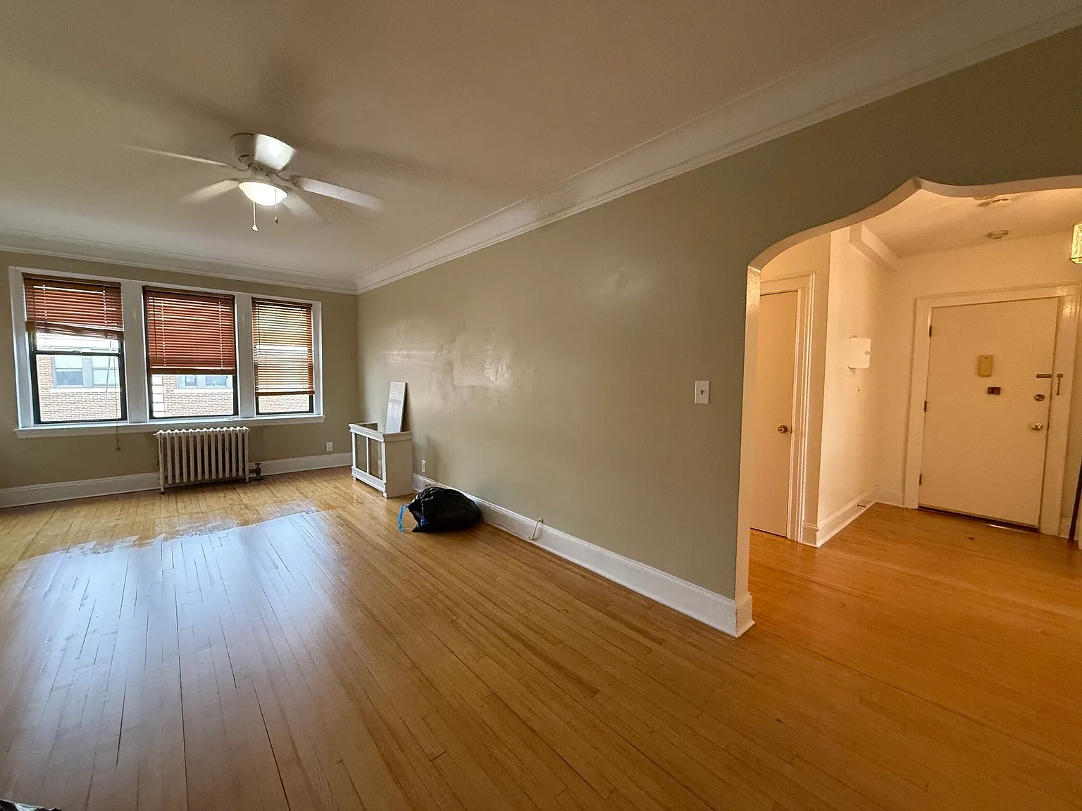 2 bed, 1.0 bath, 910 sqft, $3,500 — Photo 1