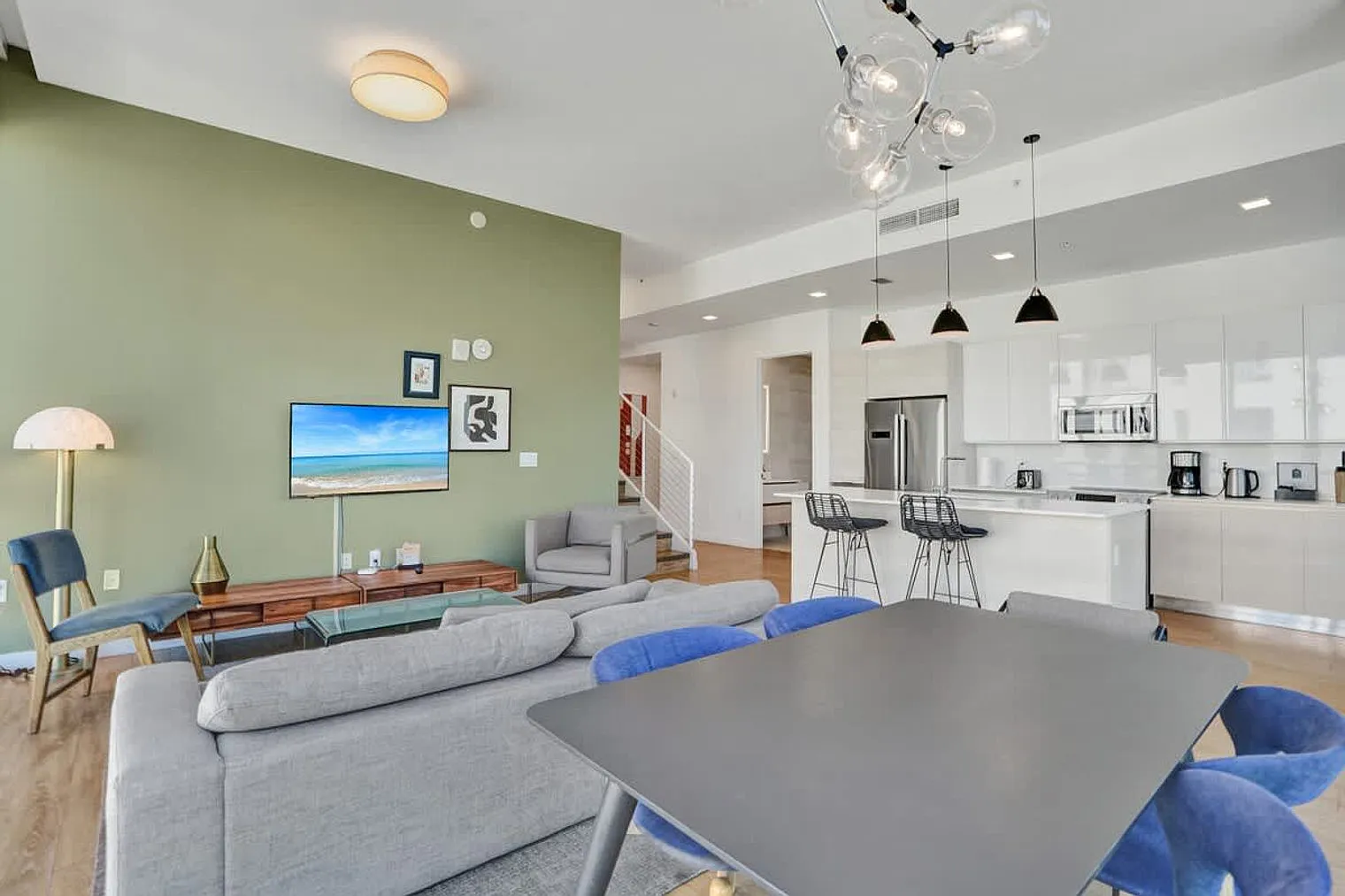 3 bed, 2.0 bath, $25,104 — Photo 3
