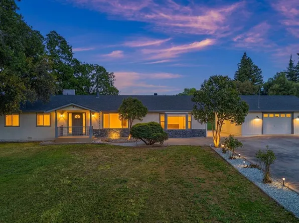 19370 Lassen Dr, Cottonwood, CA 96022