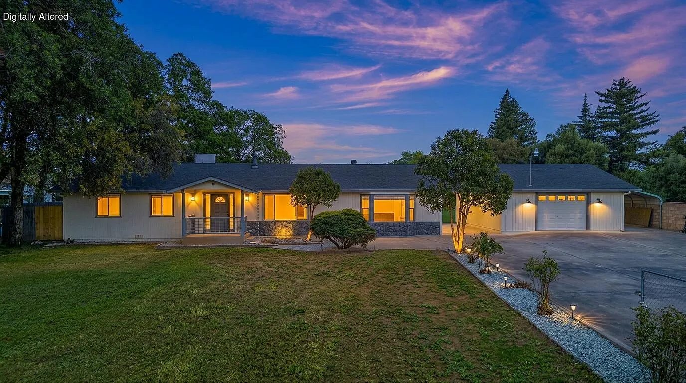 19370 Lassen Dr photo 1