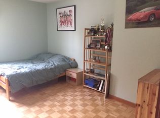 8 Shelley Rd, Holland, PA 18966