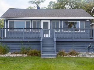 9 Bay Shore Dr, Bay City, MI 48706