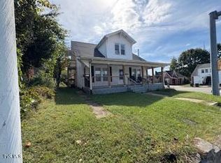 921 Edgemont Ave #1-2, Bristol, TN