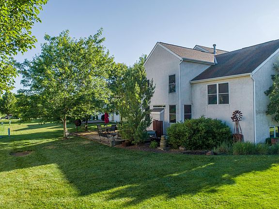 4th image of 4439 Trailane Dr