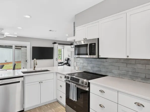 512 Magnolia Pl #512, Miramar Beach, FL 32550