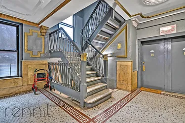 Rented by Rennit Inc.