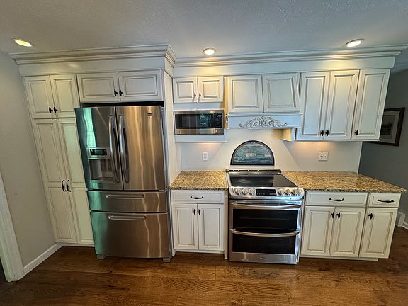 Range and Fridge