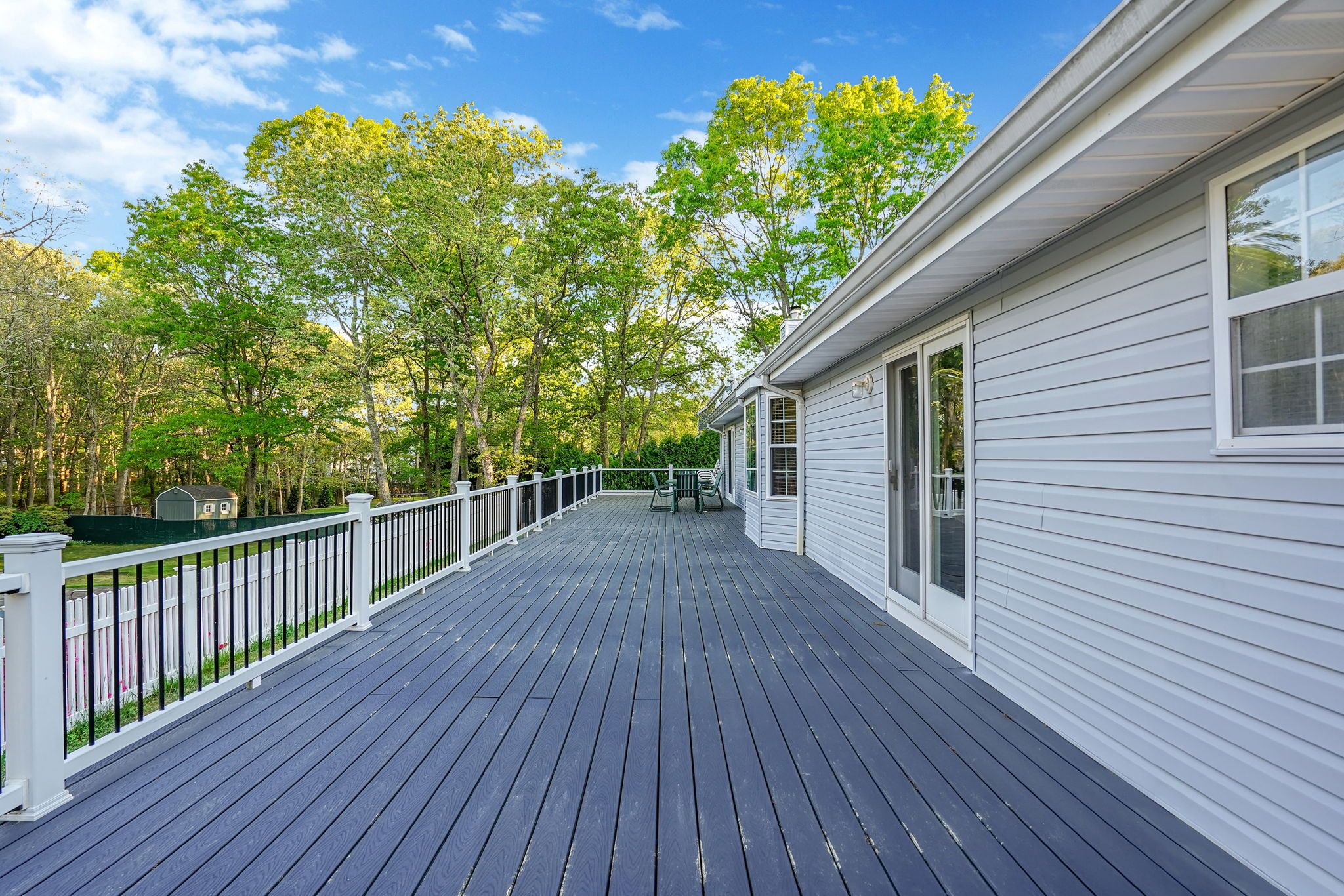 40 Drew Dr, Eastport, NY 11941 Out East