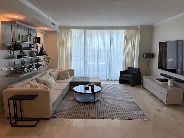 3400 SW 27th Ave #1105 — Photo 6