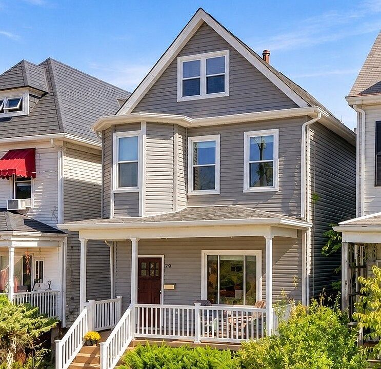 1st image of 79 Ruth St
