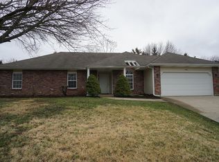 4700 Saint Charles Rd, Columbia, MO 65201