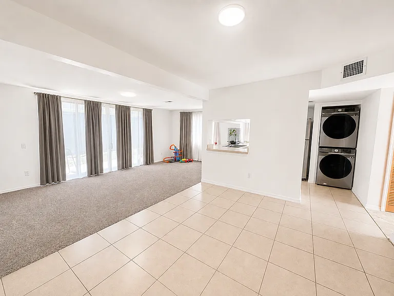 232 Coco Plum Dr — Photo 2