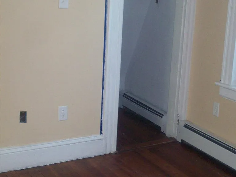 Main Bedroom - Rear Closet