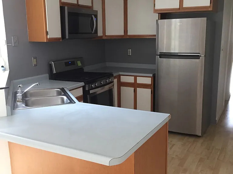 2328 E Carson St #2 — Photo 6