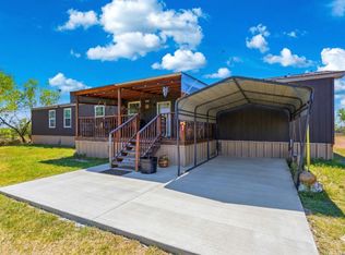 2145 FM 2504, Poteet, TX 78065