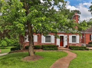 9500 Plainfield Dr, Saint Louis, MO