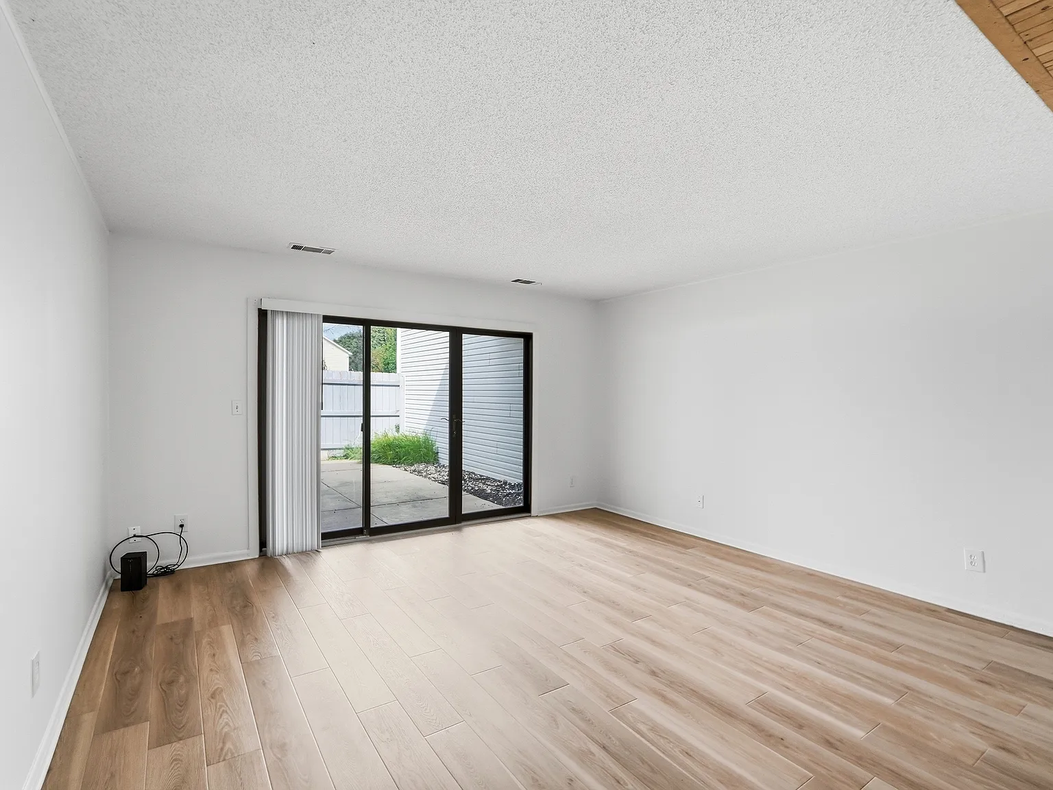 2585 West Village Drive - 1 — Photo 3