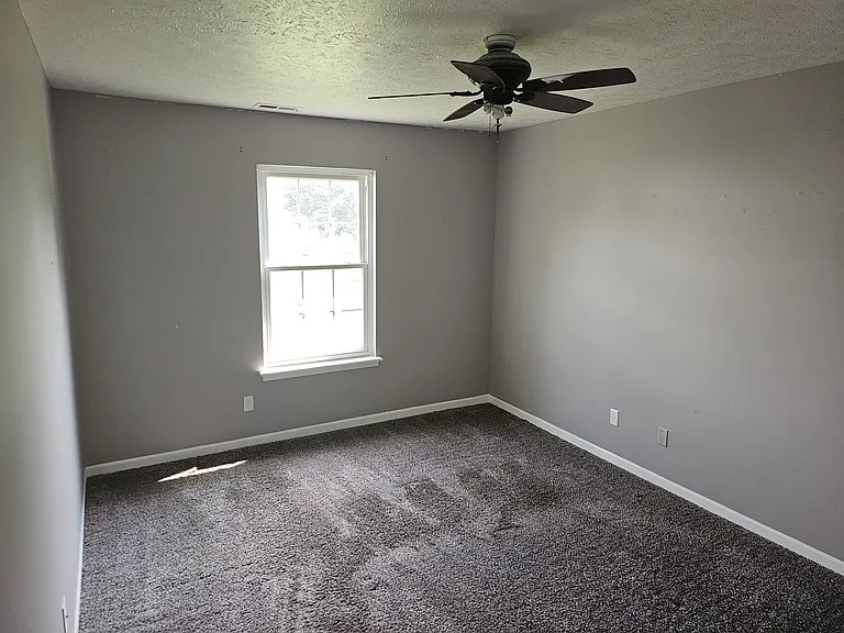 9817 Traditions Ln — Photo 12