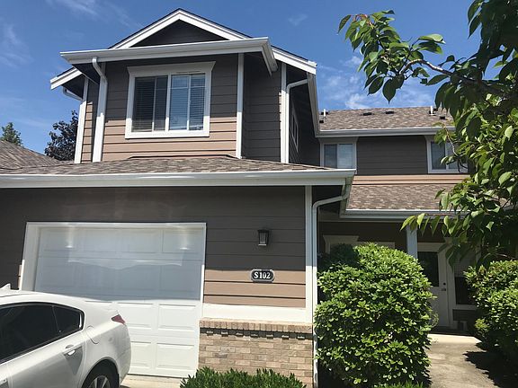5th image of 10700 SE 260th St Unit S102
