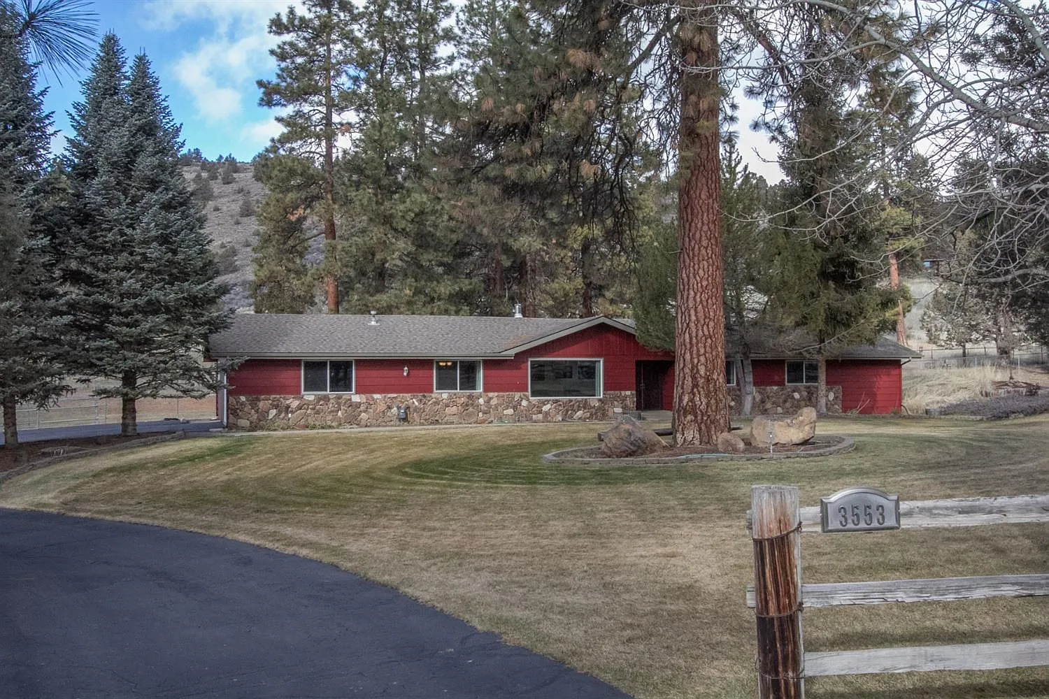 3553 Seutter Pl photo 1