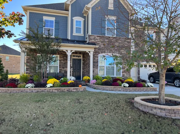2598 Snap Dragon Dr, Harrisburg, NC 28075