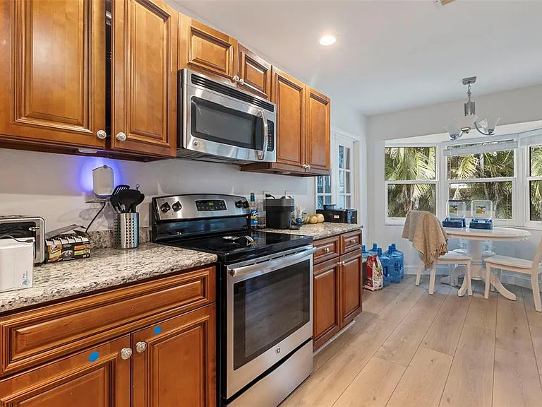 5776 Augusta Cir — Photo 11