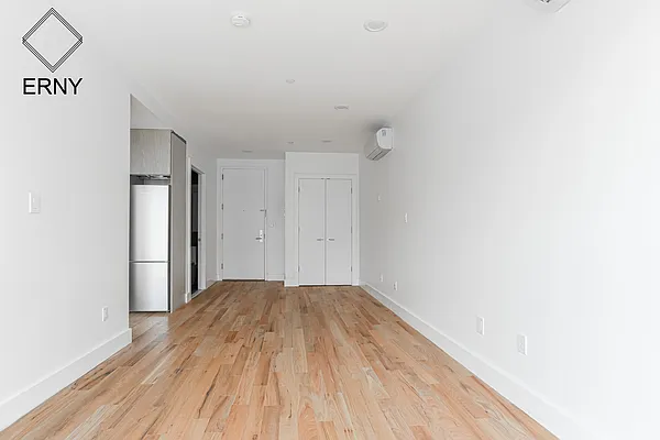 Rented by ERNY LLC | media 16