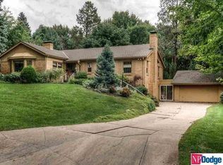 6481 Cuming St, Omaha, NE 68132