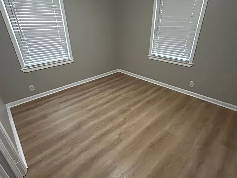 408 S McKinley Ave — Photo 8