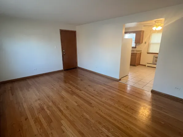 8653 S Tripp Ave #1, Chicago, IL 60652