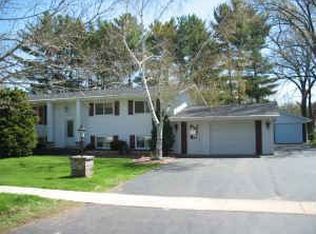 318 N Howard St, Princeton, WI 54968