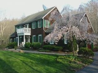 35 Lockatong Rd, Stockton, NJ 08559