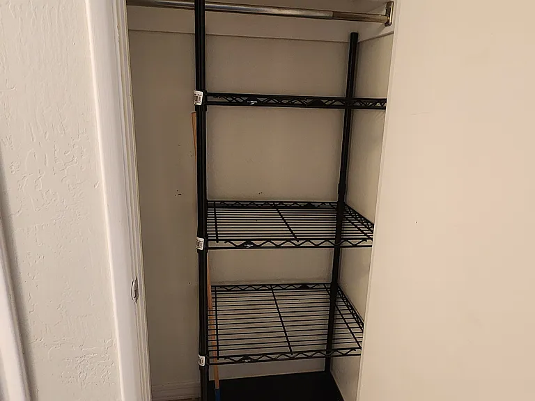 121 W Loma Vista Dr #101 — Photo 10
