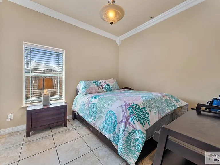 102 W Aries Dr #A — Photo 11