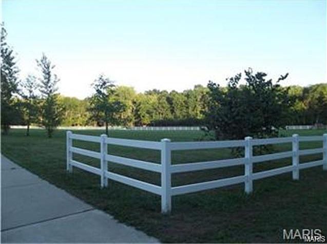 1st image of 100 Lake Forest Dr
