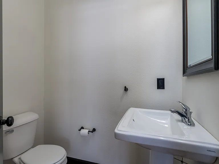 354 Trestle Trl — Photo 16
