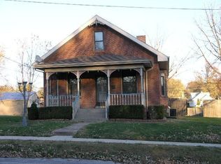 418 S Church St, Waterloo, IL 62298