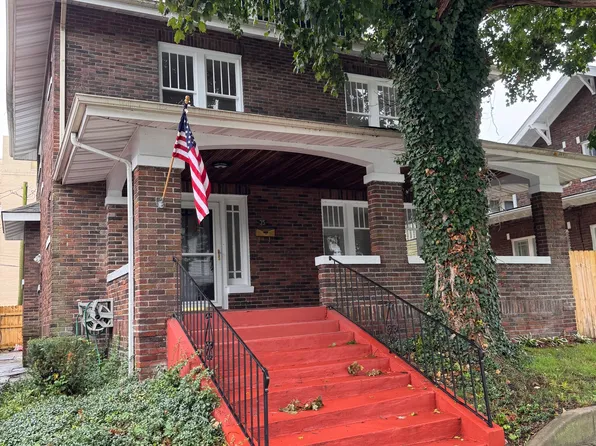 35 E King St, Franklin, IN 46131