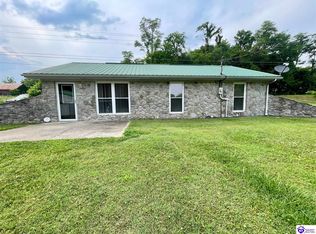 830 Black Gnat Rd, Campbellsville, KY 42718