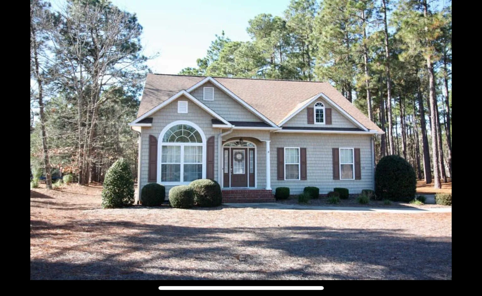3 bed, 2.5 bath, 2240 sqft, $2,250 — Photo 1
