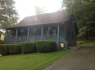 8 Morrison Dr, Lexington, VA 24450