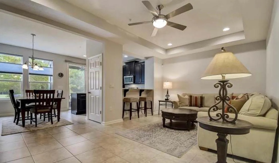 139 Paradas Pl — Photo 1
