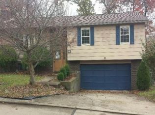 28 Stout St, Washington, WV 26181