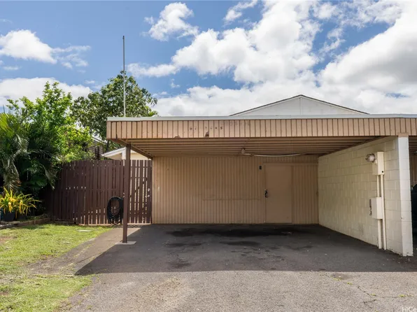 85-270 Ala Hema St APT C, Waianae, HI 96792