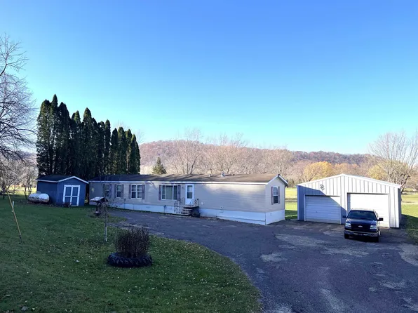 S5931 Amann Rd, De Soto, WI 54624