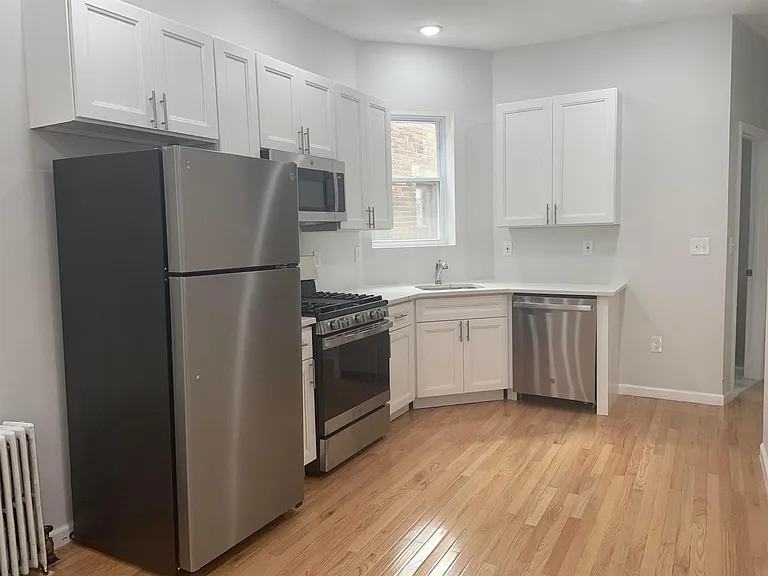1619 Palisade Ave #4L — Photo 4