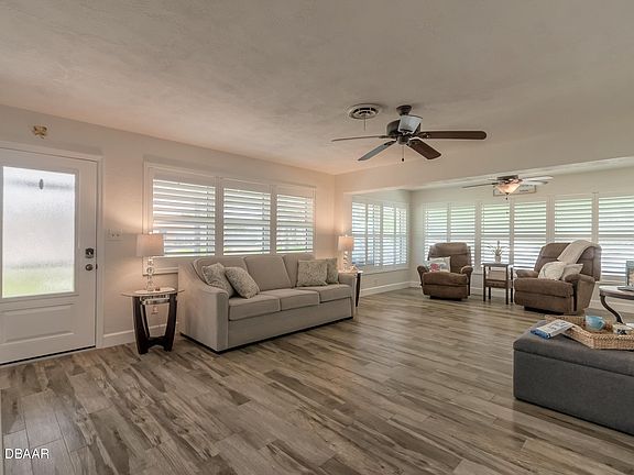 3rd image of 21 San Jose Dr