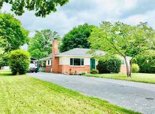 7036 Sandy Hollow Rd, Harrisburg, PA 17112